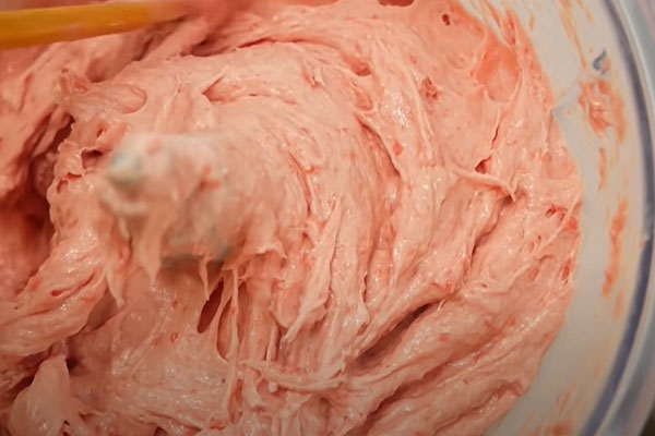 Cách làm chả bò thơm ngon, dai giòn SIÊU hấp dẫn quết thịt cần chú ý đến nhiệt độ của giò